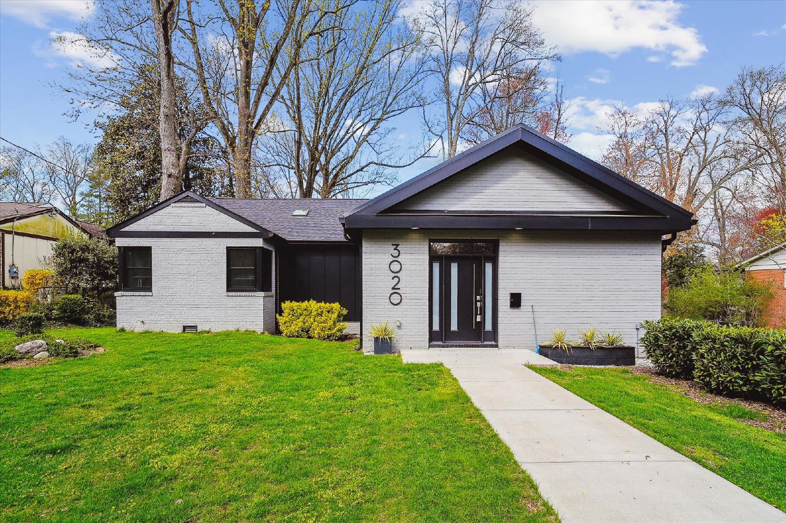 3020 Cedarwood Ln